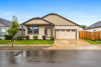 1555 Adams St, Independence, OR 97351