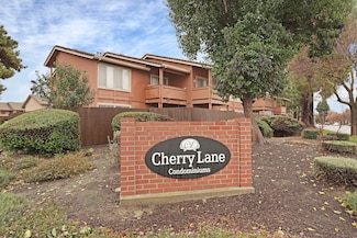 495 Cherry Ln Unit J, Manteca, CA 95337