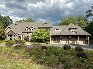 7938 Lakeshore Dr, Silver Bay, NY 12874