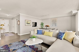 3701 S George Mason Dr Unit 2110N, Falls Church, VA 22041
