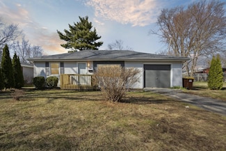 150 Wilson Ave, Machesney Park, IL 61115