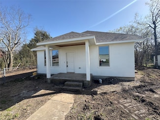 231 W Oneal St, Wills Point, TX 75169