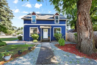 715 NE A St, Grants Pass, OR 97526