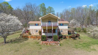 6360 Springwood Trail, Young Harris, GA 30582