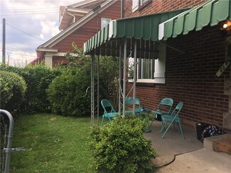 46 W Mcintyre Ave, Pittsburgh, PA 15214