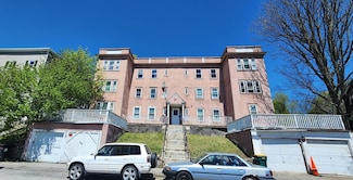 11 Mount Vernon St, Worcester, MA 01605