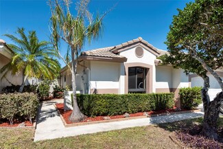 14861 Newcastle Ln, Davie, FL 33331