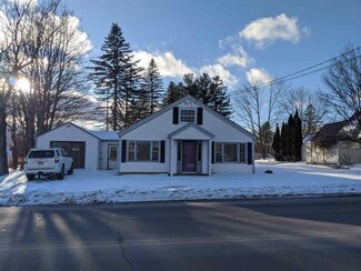 10 Main St, New London, NH 03257