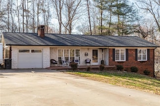 336 Robinhood Rd, North Wilkesboro, NC 28659