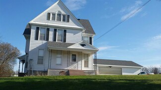 10886 Echo Valley Rd, West Union, IA 52175