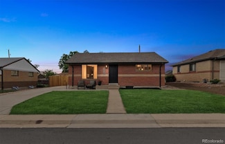 7833 Raritan St, Denver, CO 80221