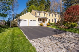 6 Carriage Ln, South Hamilton, MA 01982