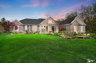11192 Secor Rd, Temperance, MI 48182