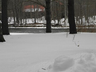 333 River Rd, Jamaica, VT 05343