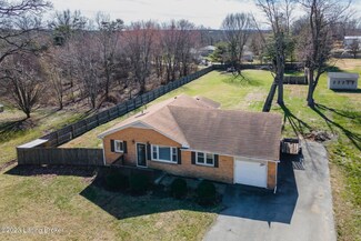 925 Fisher Ln, Mount Washington, KY 40047