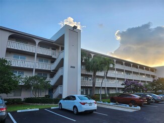 2001 Granada Dr Unit C3, Coconut Creek, FL 33066
