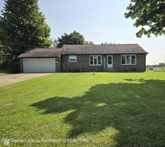 1405 Aiken Rd, Owosso, MI 48867