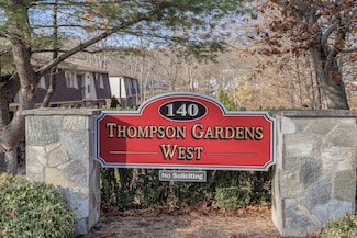 140 Thompson St Unit 5B, East Haven, CT 06513