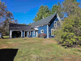 48 School St, North Springfield, VT 05150