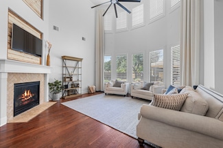 17715 Lakeside Haven Dr, Cypress, TX 77433