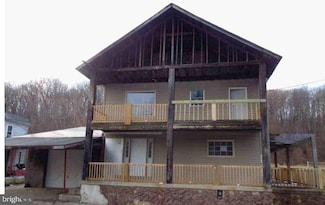 27 Piersol St, Tamaqua, PA 18252