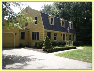 14 Ashland Rd, North Scituate, RI 02857