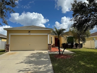 3210 Queen Alexandria Dr, Kissimmee, FL 34744