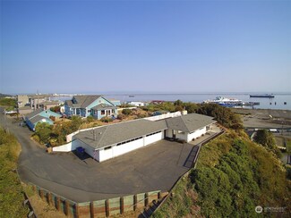 427 W 3rd St, Port Angeles, WA 98362
