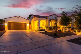 2813 E Harwell Rd, Phoenix, AZ 85042