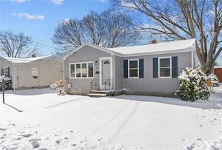 245 Annie St, Pawtucket, RI 02861
