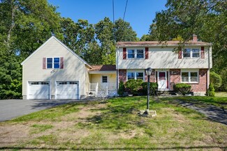 53 Mill St, Burlington, MA 01803