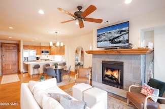 61 Avondale Ln Unit 206, Beaver Creek, CO 81620
