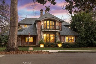 1095 Woodland Ave, Chico, CA 95928