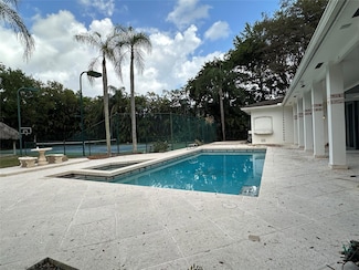 6505 SW 92nd St, Miami, FL 33156