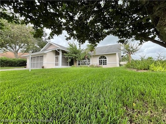 30 Crestview Ct S, Lake Placid, FL 33852
