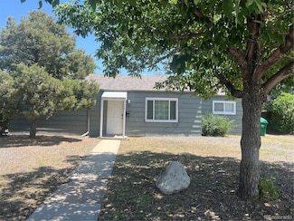 772 Victor St, Aurora, CO 80011