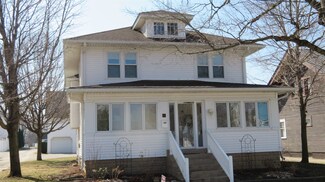 223 E Main St, Flora, IN 46929