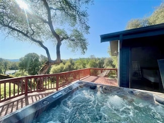 40584 Indian Springs Rd, Oakhurst, CA 93644