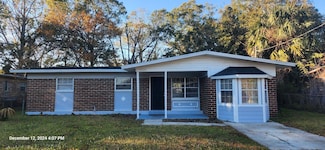 7028 Lincoln Cir W, Jacksonville, FL 32209
