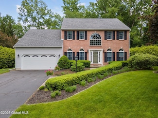 144 Kennewyck Cir, Slingerlands, NY 12159