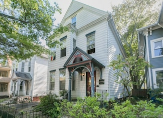 28 Edwards St Unit 1, New Haven, CT 06511