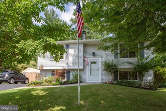24057 Sugar Cane Ln, Gaithersburg, MD 20882