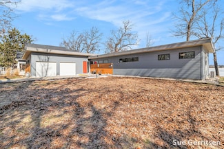 10562 S Minising Point Dr, Baldwin, MI 49304