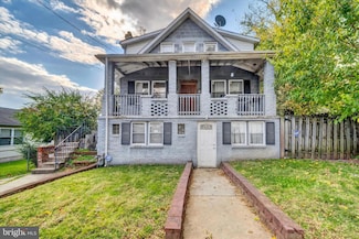 5707 Jost St, Fairmount Heights, MD 20743