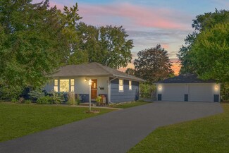 9037 13th Ave S, Bloomington, MN 55425