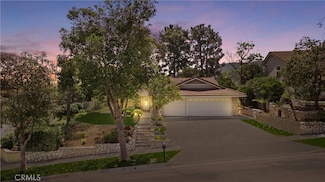 2757 Cape Dr, Corona, CA 92882