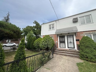22-01 149th St, Flushing, NY 11357