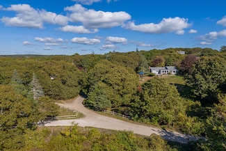 19 Old Woods Rd, Chilmark, MA 02535