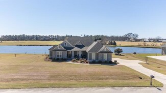 162 Brownlee Cir, Tifton, GA 31794