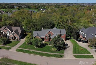 4353 Village Ridge Dr, Mason, OH 45040